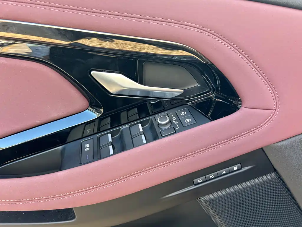 Land Rover Evoque — миниатюра 16