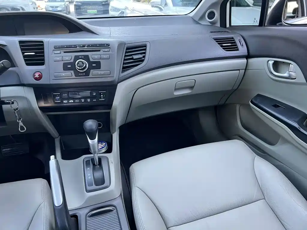 Honda Civic — миниатюра 11