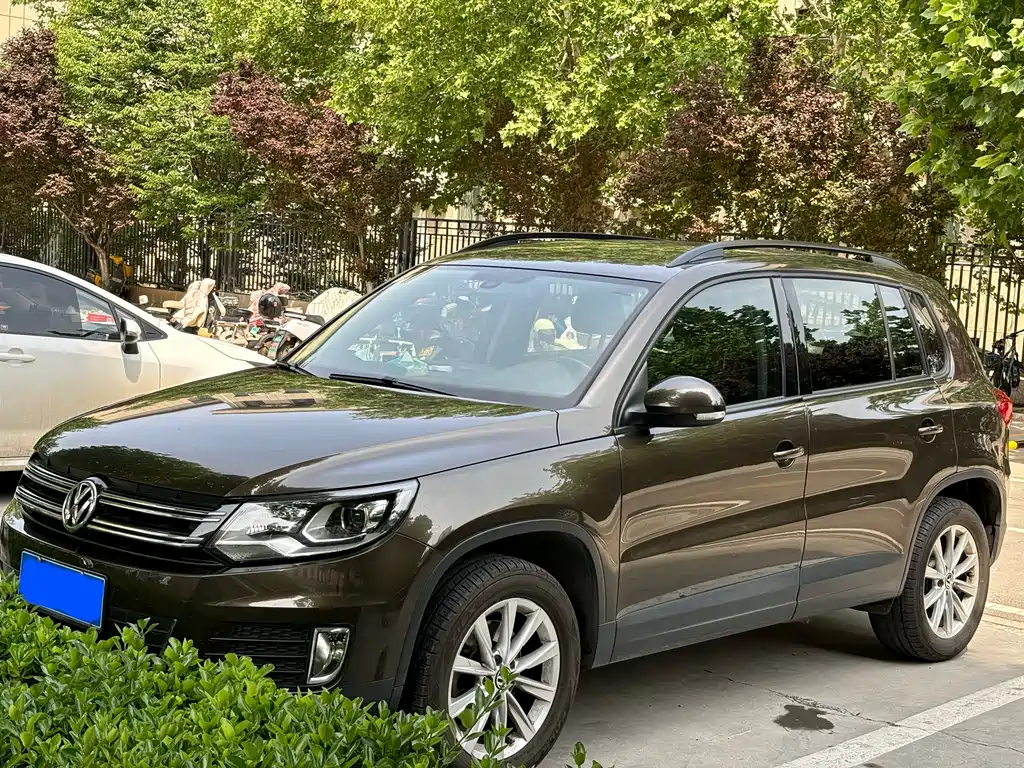 Volkswagen Tiguan 2015