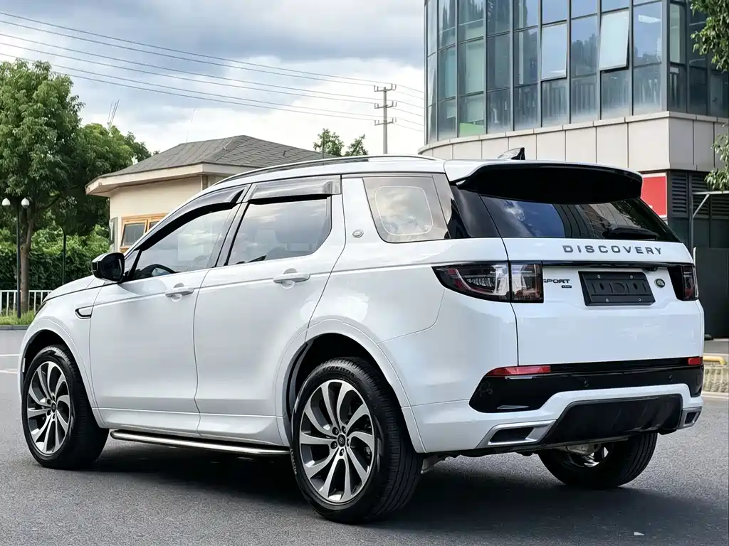Land Rover Discovery Sport — миниатюра 10
