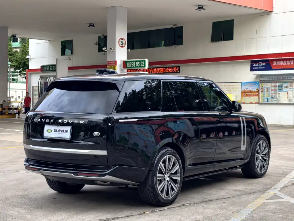 Land Rover Range Rover — миниатюра 10
