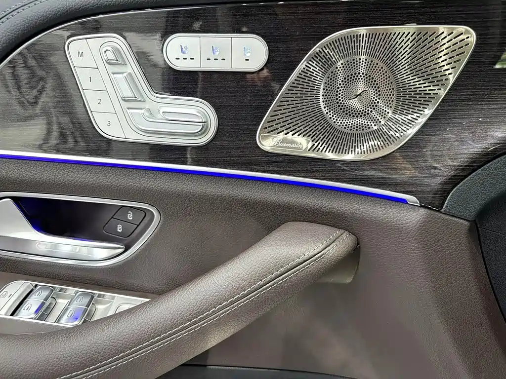 Mercedes-Benz GLS — миниатюра 4