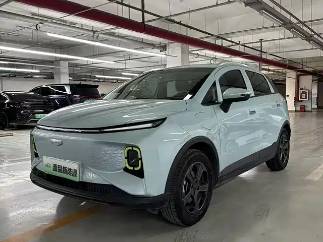2022 Geely Geometry E Firefly