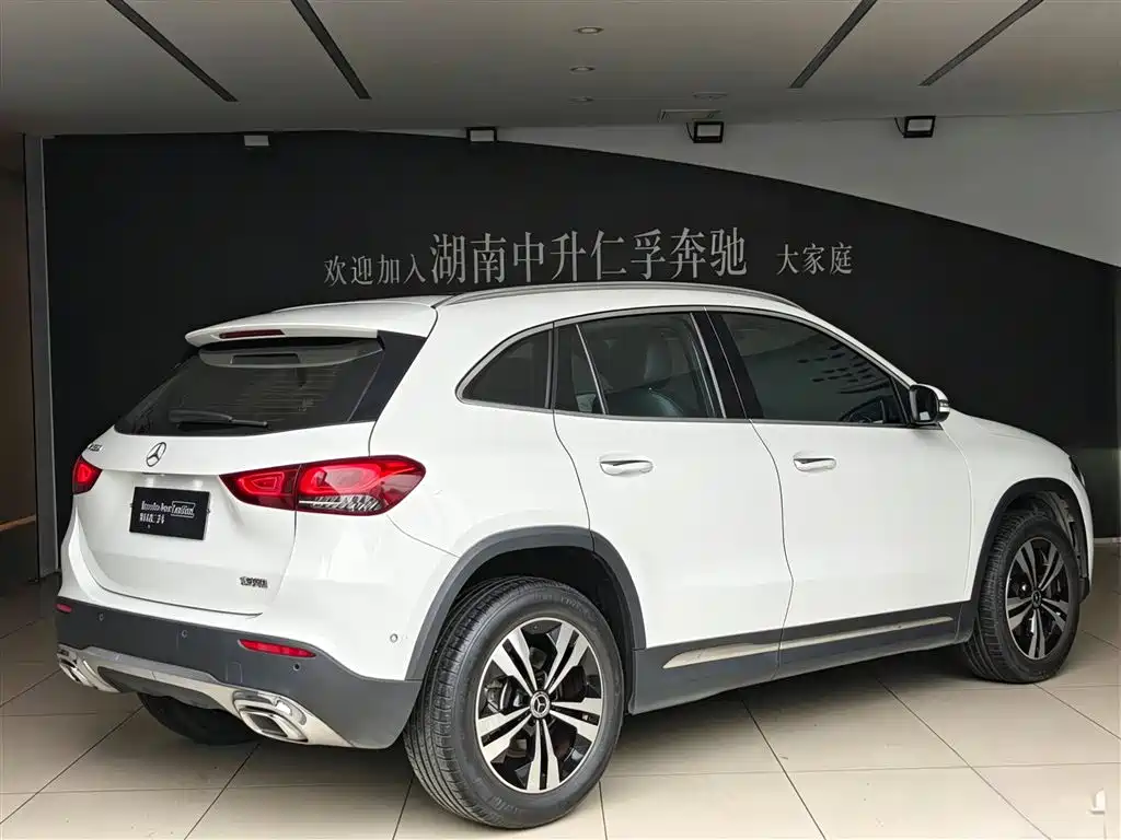 Mercedes-Benz GLA 2023 GLA 220