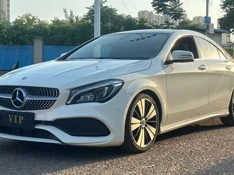 Mercedes-Benz CLA (Import) 2015