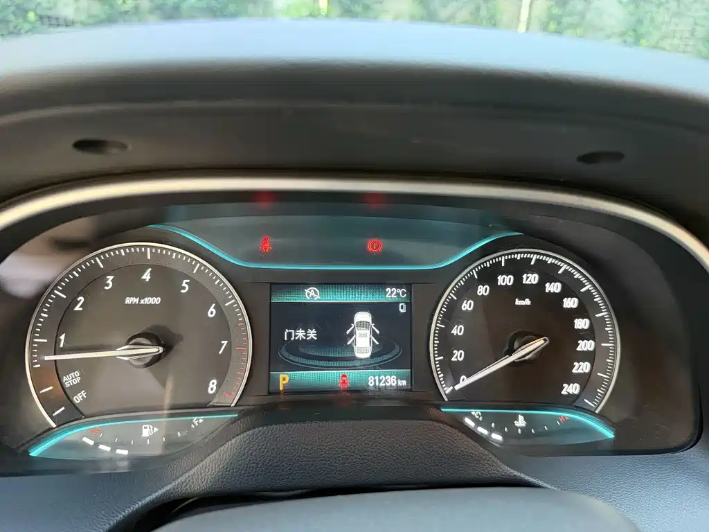 Buick Excelle — миниатюра 12