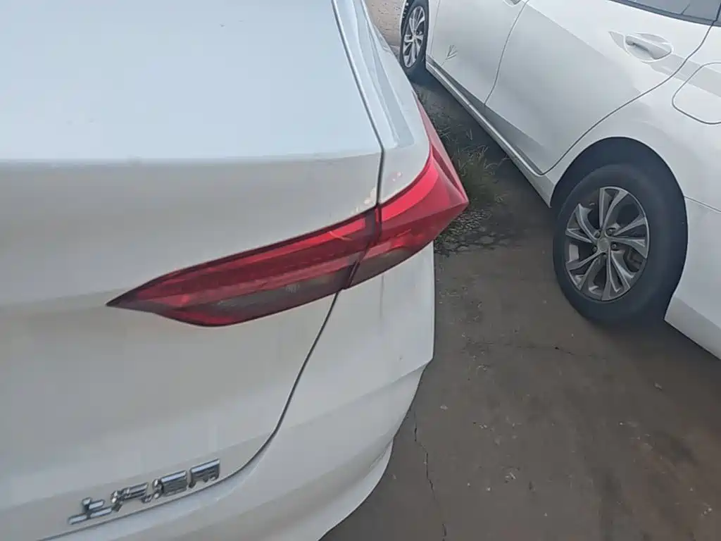 Buick Verano — миниатюра 8