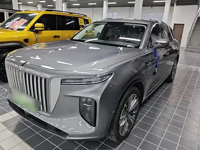 2023 Hongqi E-HS9
