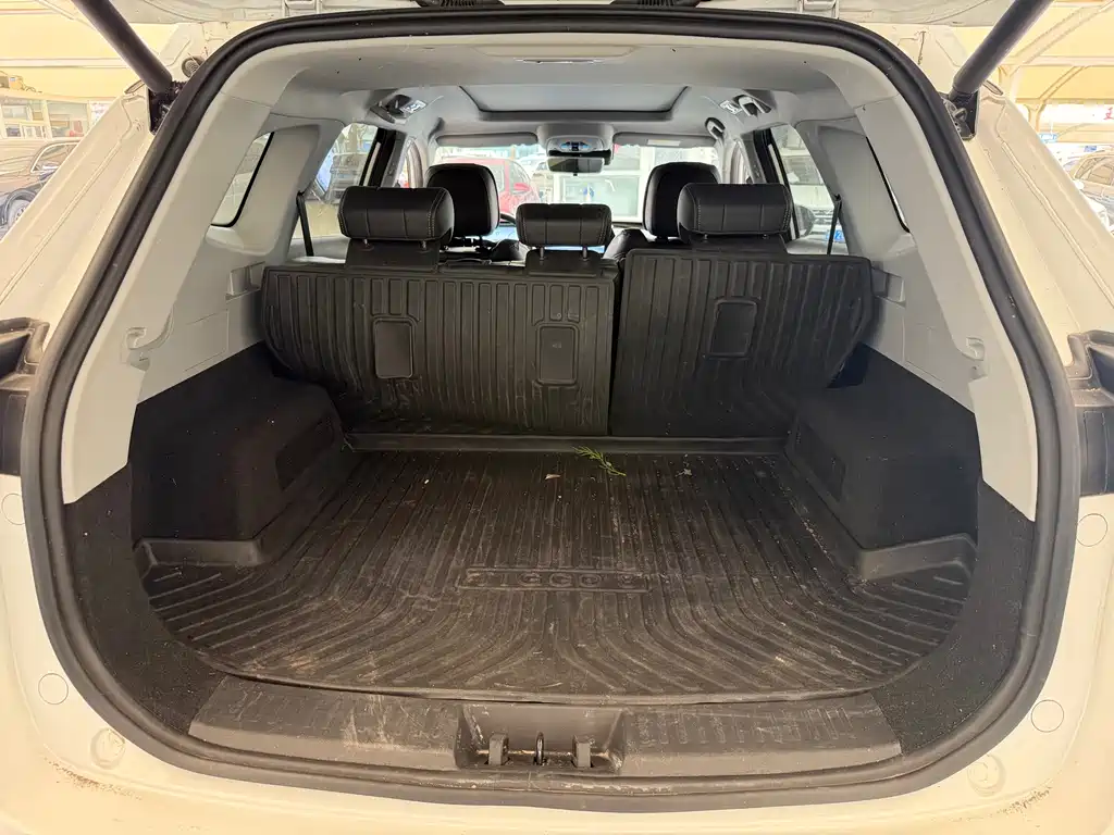 Chery Tiggo 8 PRO — миниатюра 4