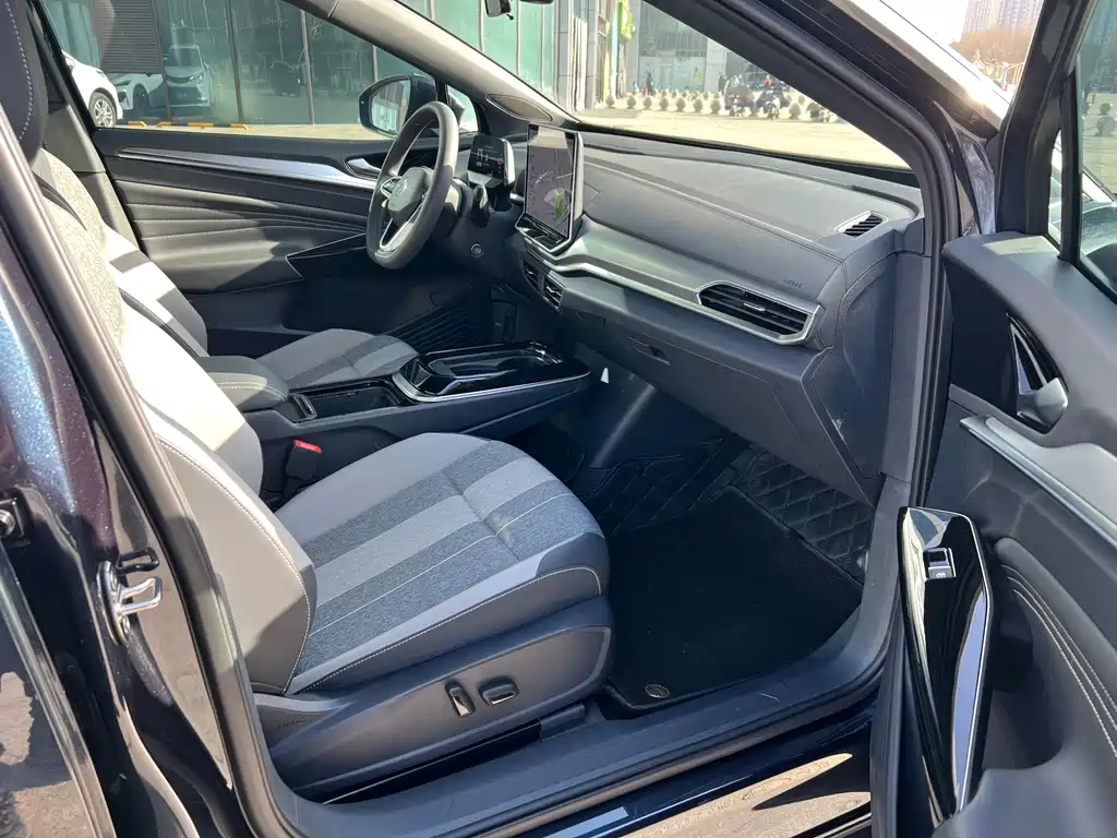 VOLKSWAGEN ID.4 CROZZ