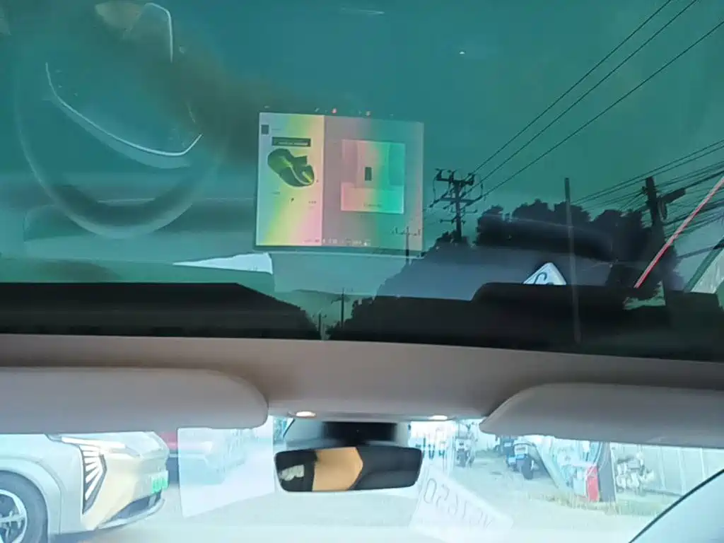 Tesla Model 3 — миниатюра 18