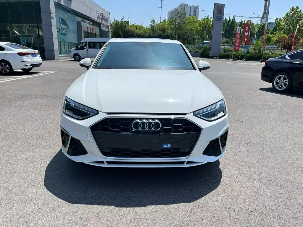 Audi A4L 2022