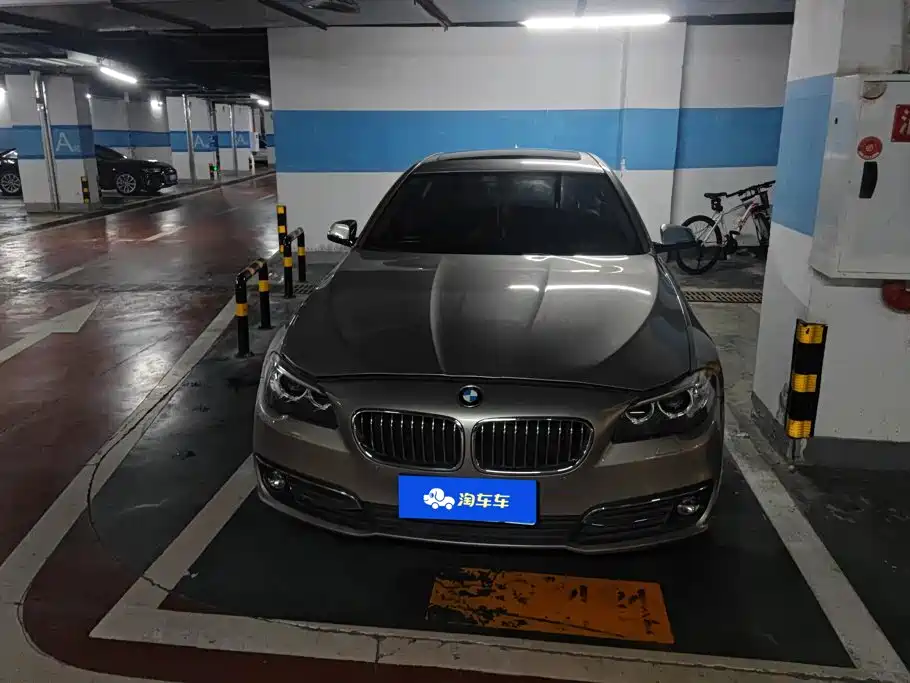 BMW 5 Series — миниатюра 2