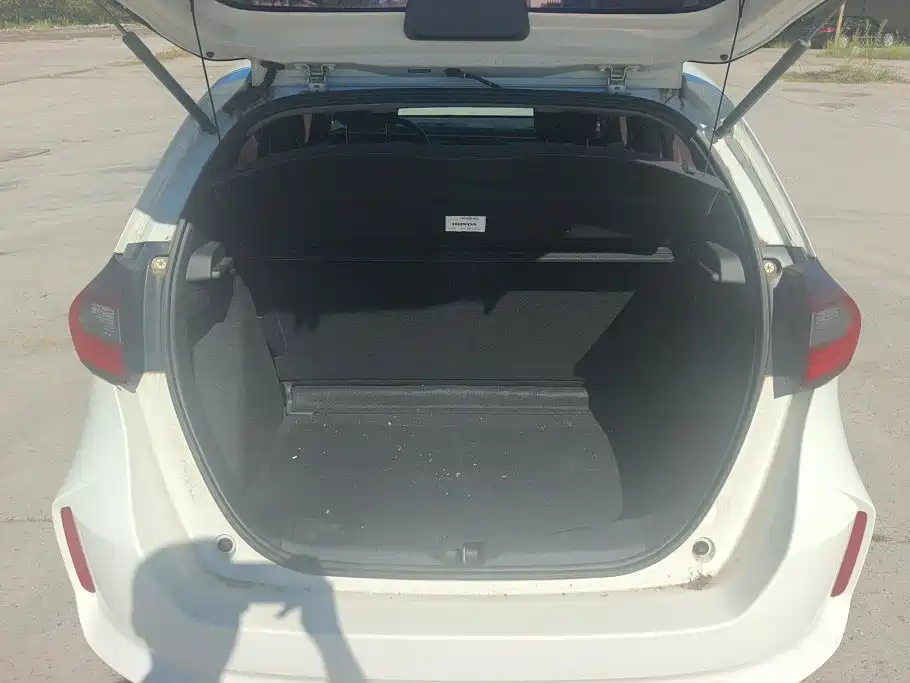 Honda Fit — миниатюра 4
