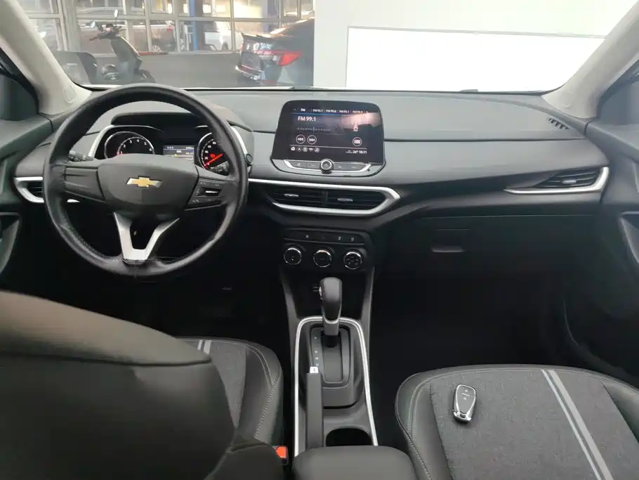 Chevrolet Trax — миниатюра 12