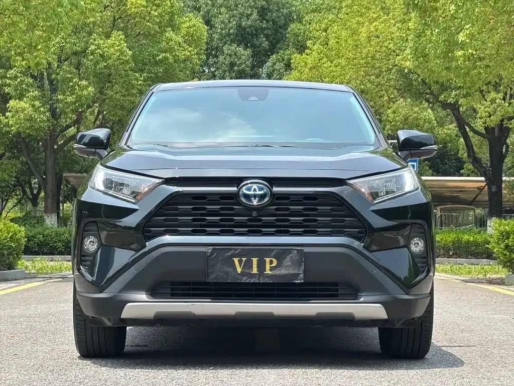 Toyota RAV4 2021 2.5L E-CVT Elite PLUS
