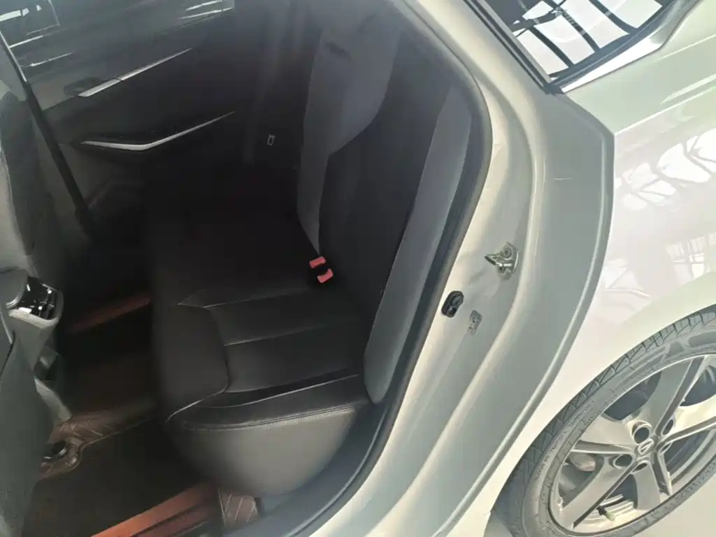 Changan Ruicheng PLUS — миниатюра 17