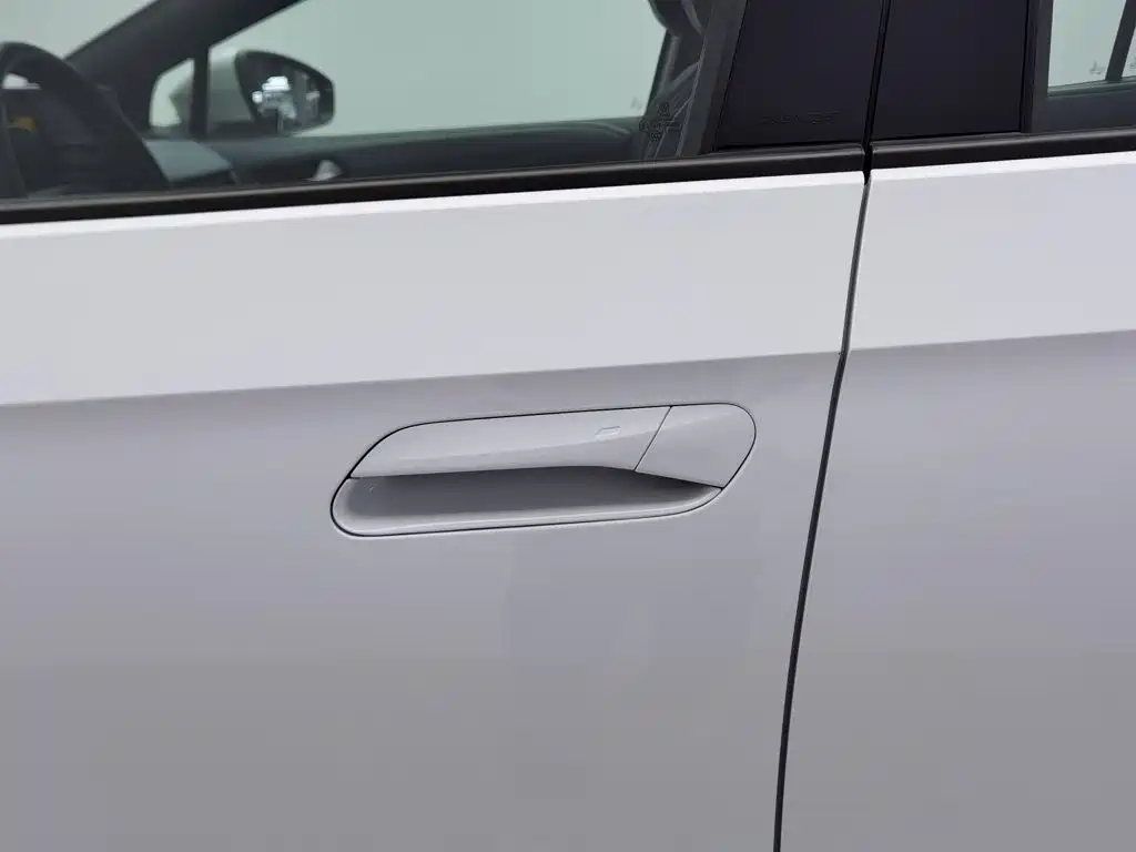 Volkswagen ID.4 X — миниатюра 18