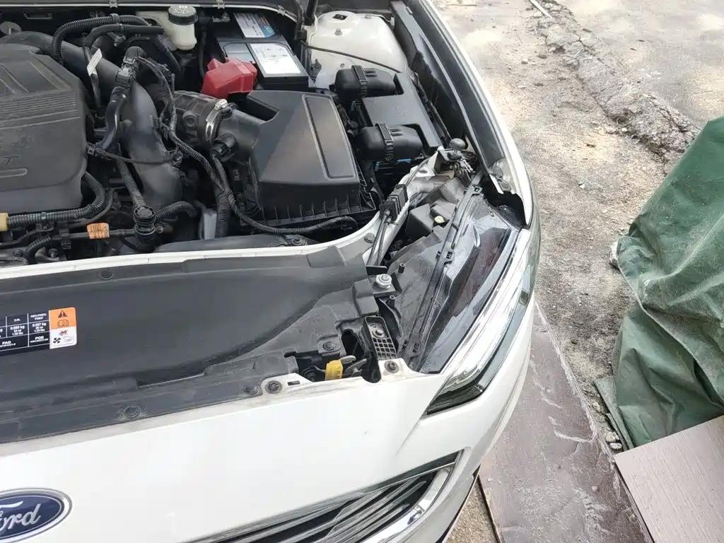 Ford Mondeo — миниатюра 21