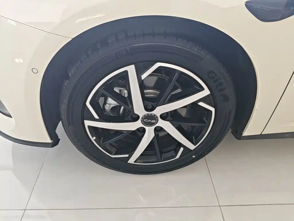 BYD Seal 07 DM-i — миниатюра 23