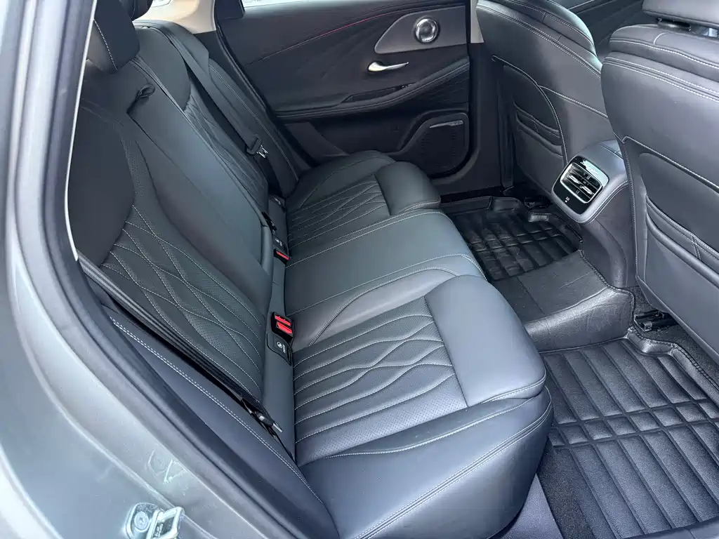 Chery Arrizo 8 — миниатюра 13