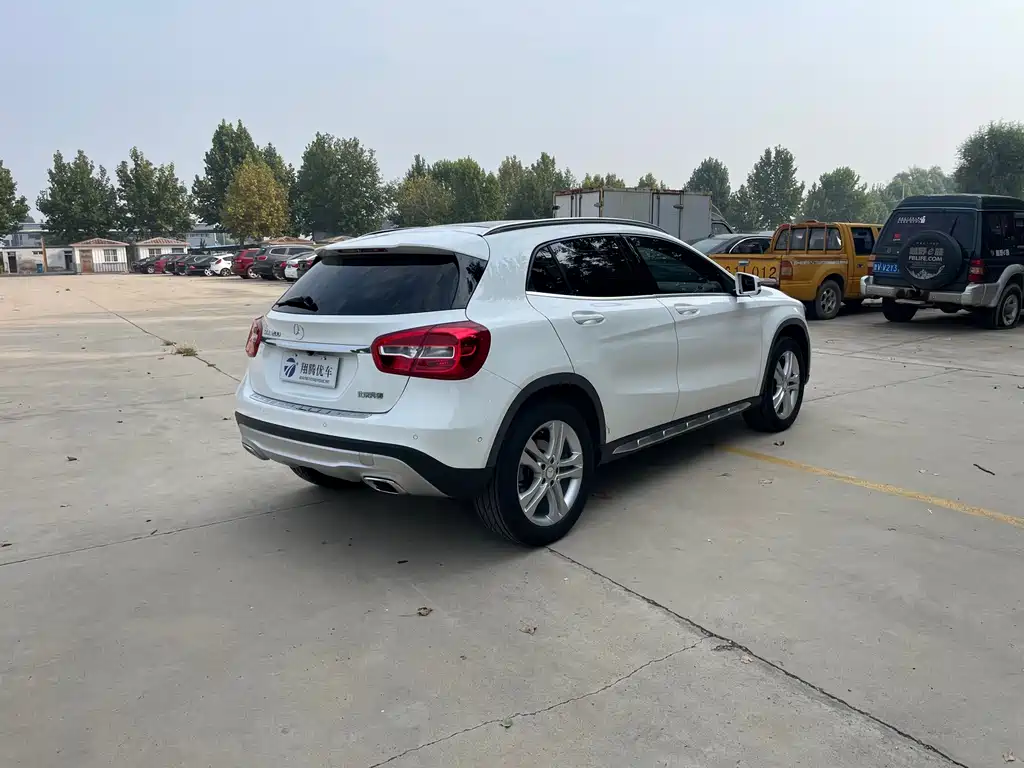 Mercedes-Benz GLA — миниатюра 5