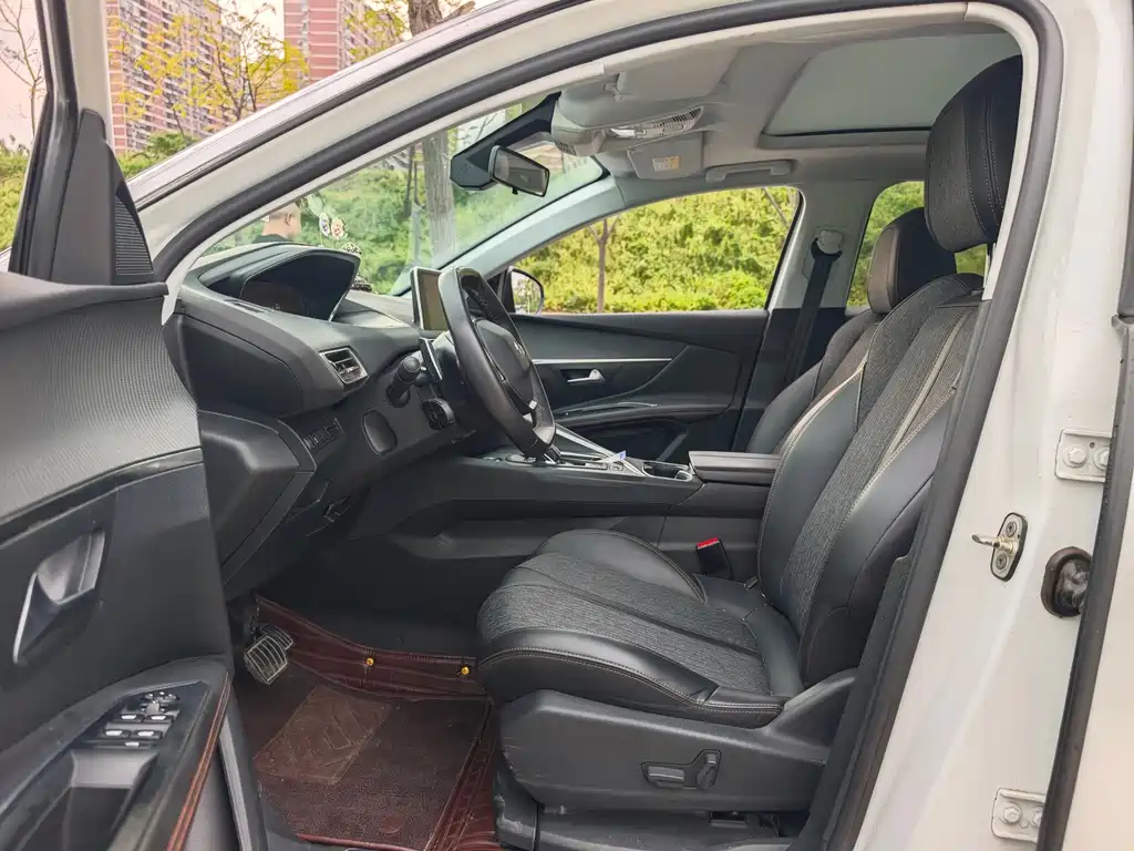 Peugeot 4008 — миниатюра 18