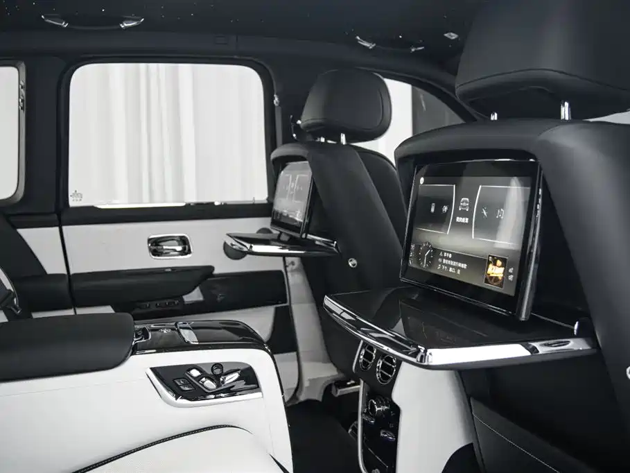 Rolls-Royce Cullinan — фотографии объявления, Фото 14