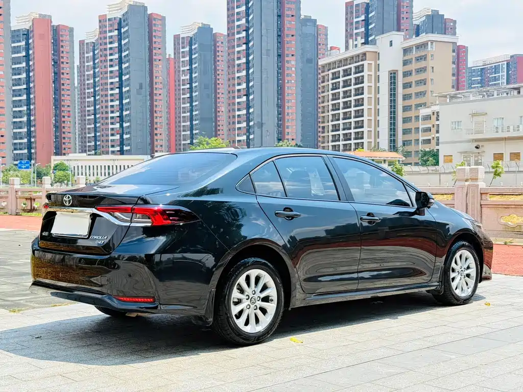 Toyota Corolla — миниатюра 7