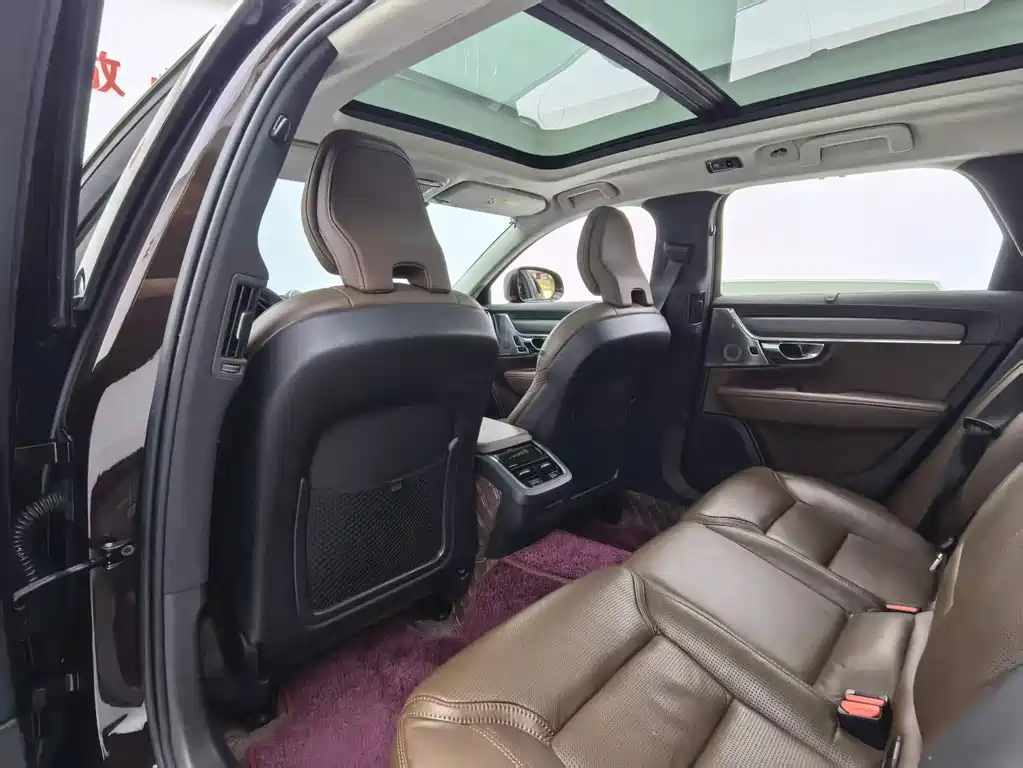 Volvo V90 — миниатюра 14