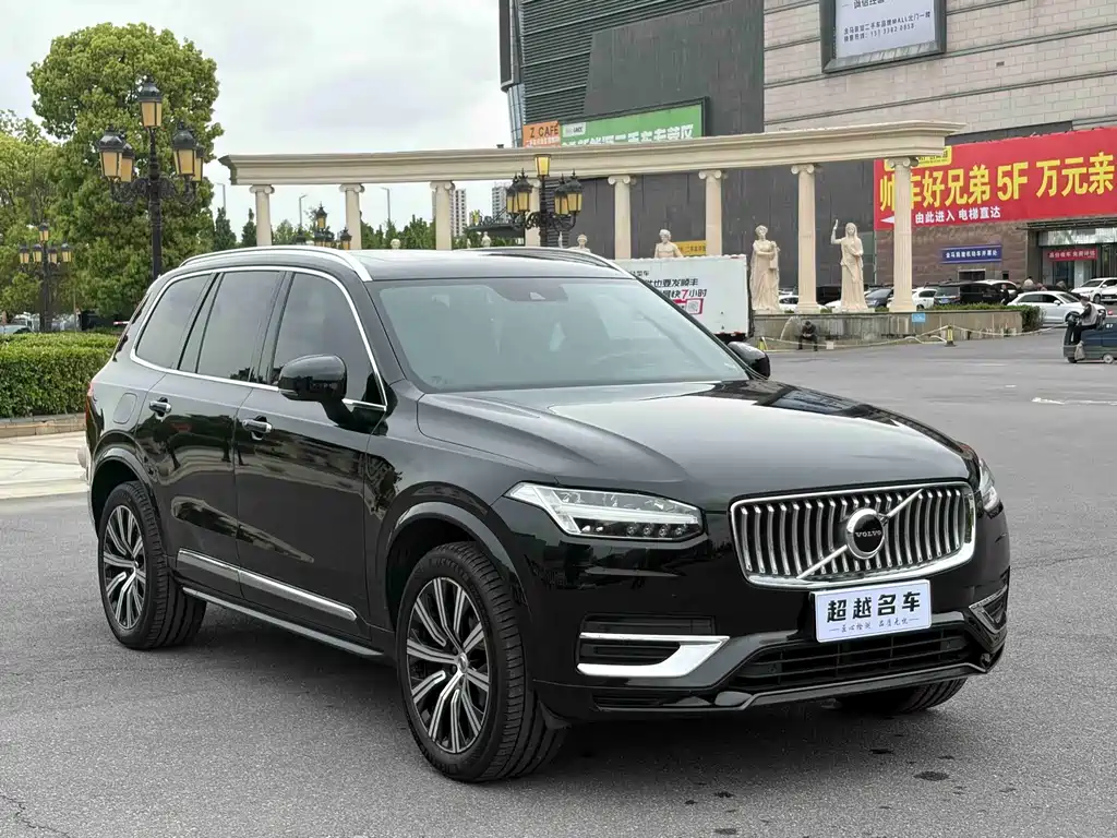 Volvo XC90 — миниатюра 3