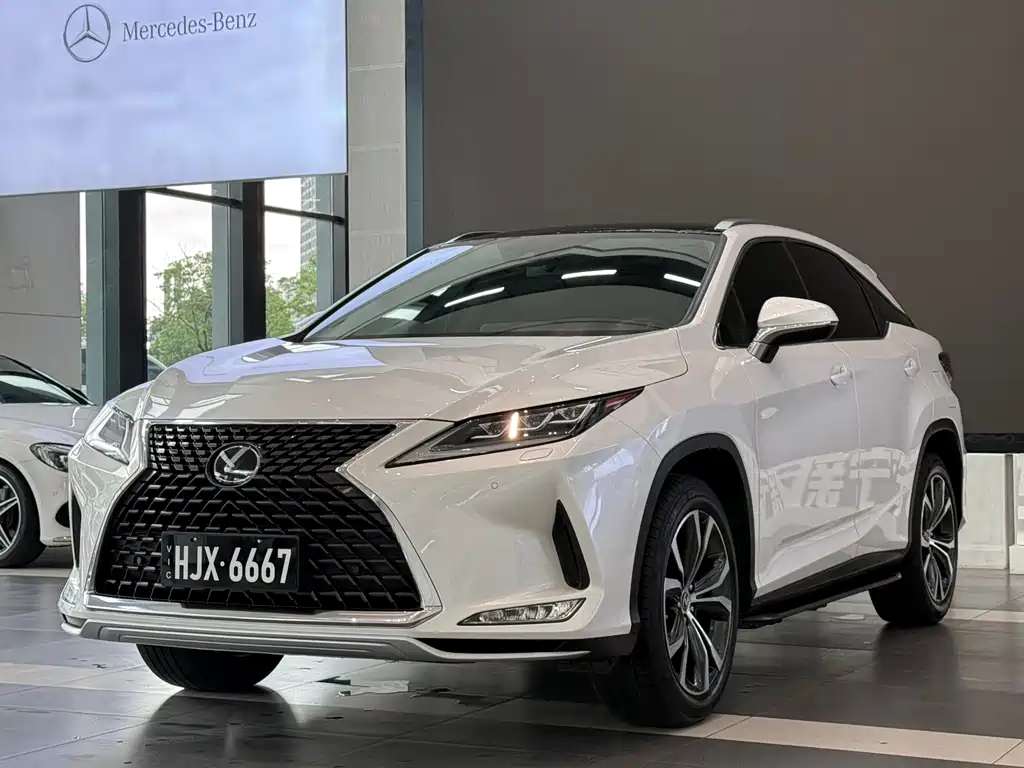 Lexus RX 2020