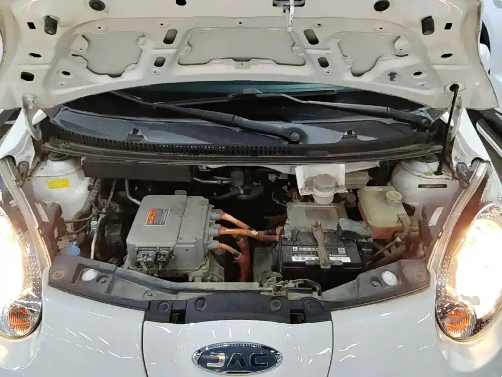 JAC JAC iEV6E — миниатюра 20