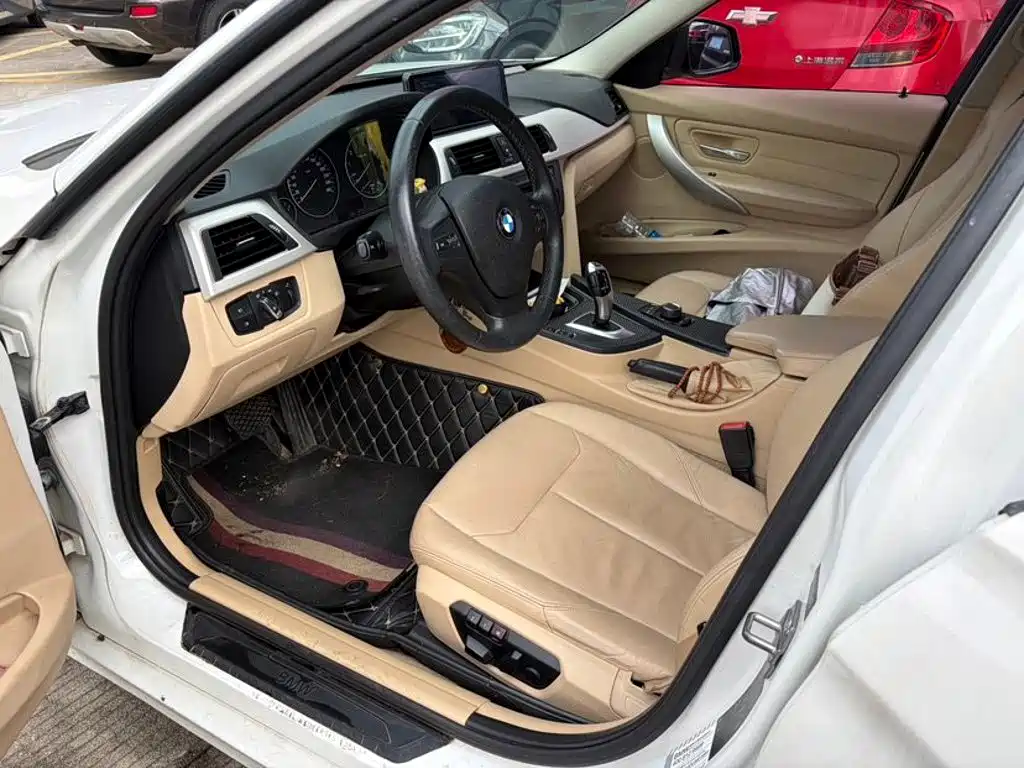 BMW 3 Series — миниатюра 6