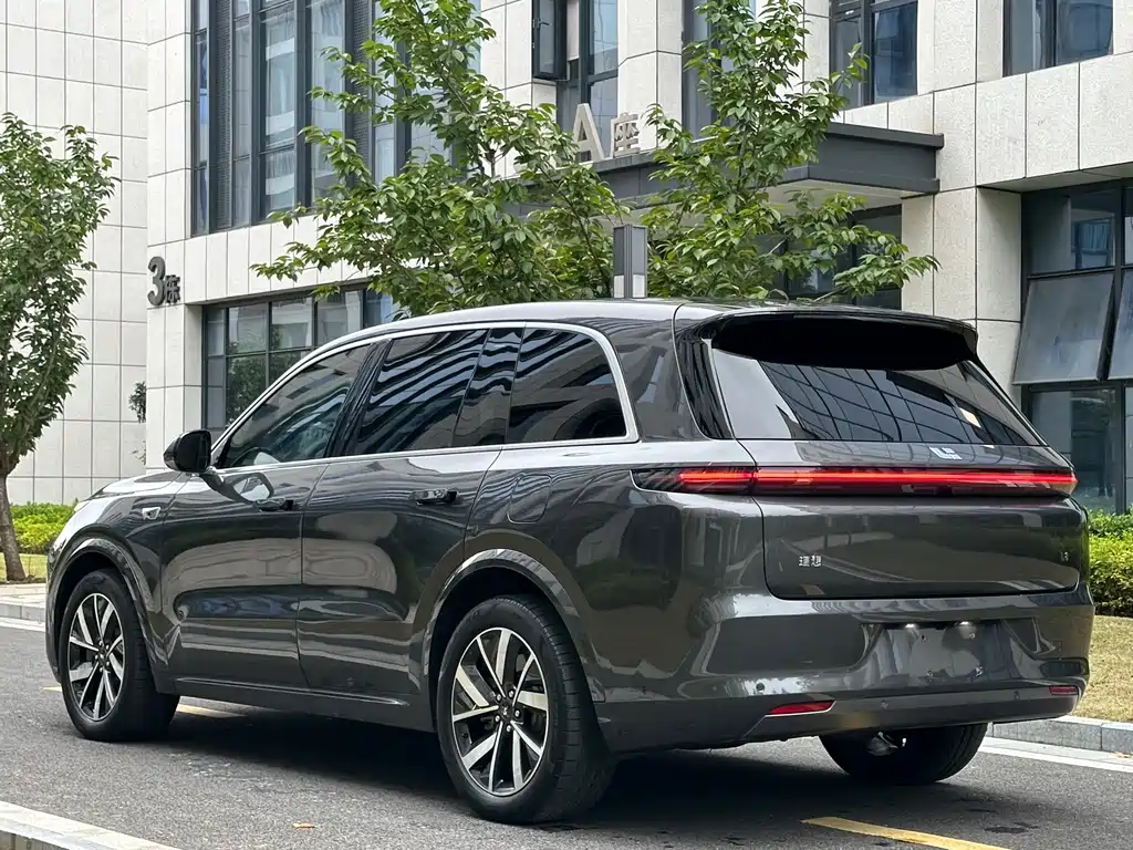 Li Auto Li L8 — миниатюра 30