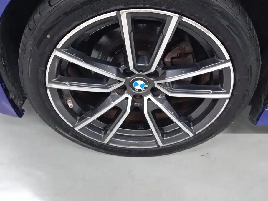 BMW 3 Series — миниатюра 6