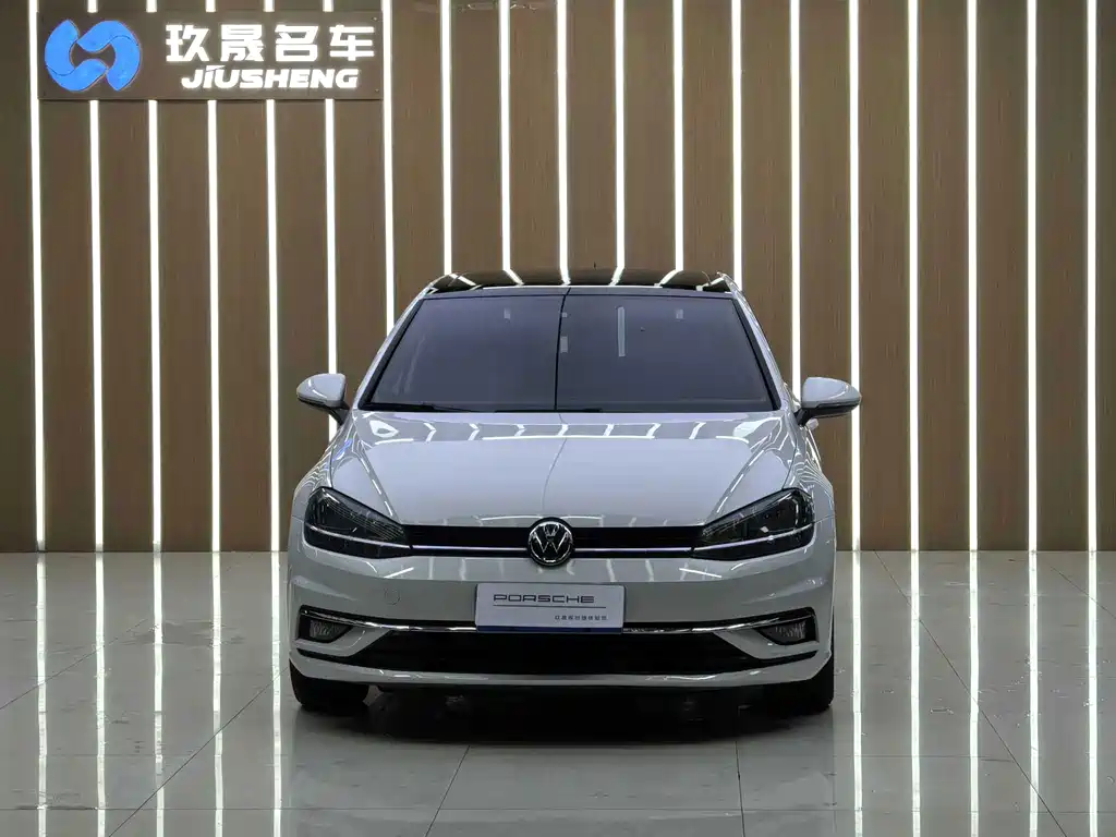 Volkswagen Golf — миниатюра 2