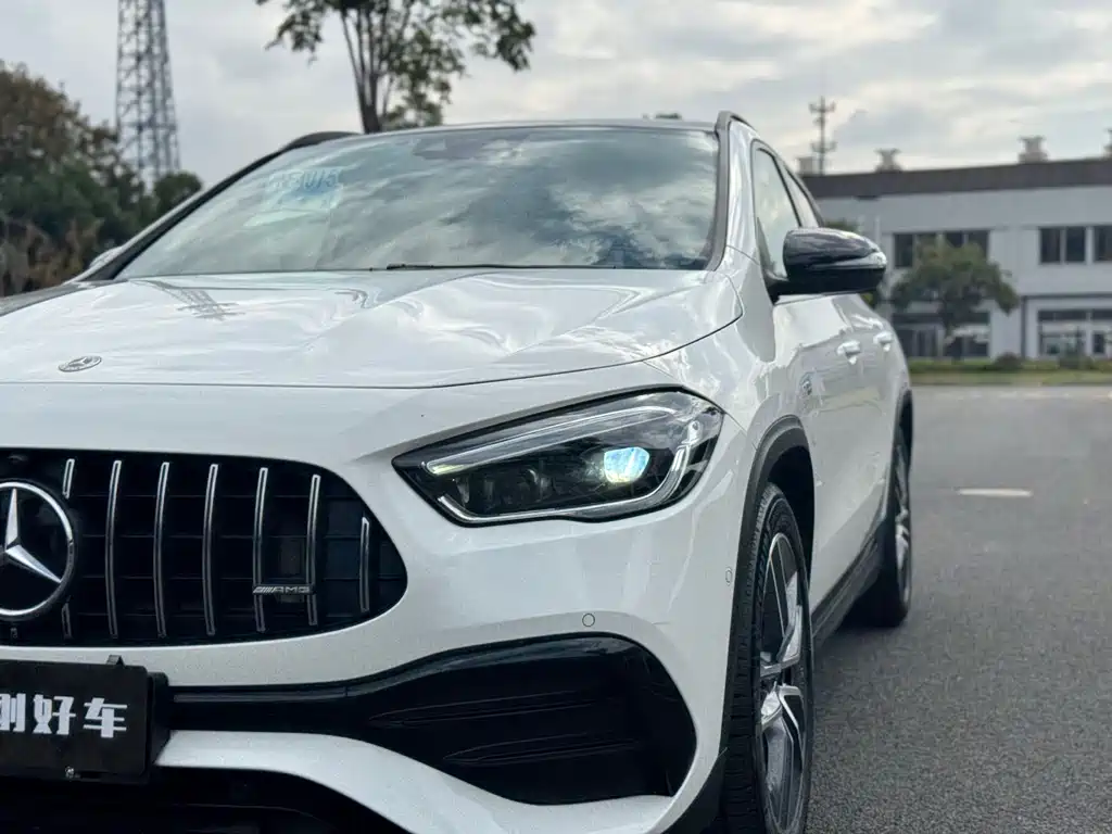 Mercedes-Benz GLA A MG 2021 AMG GLA 35 4MATIC