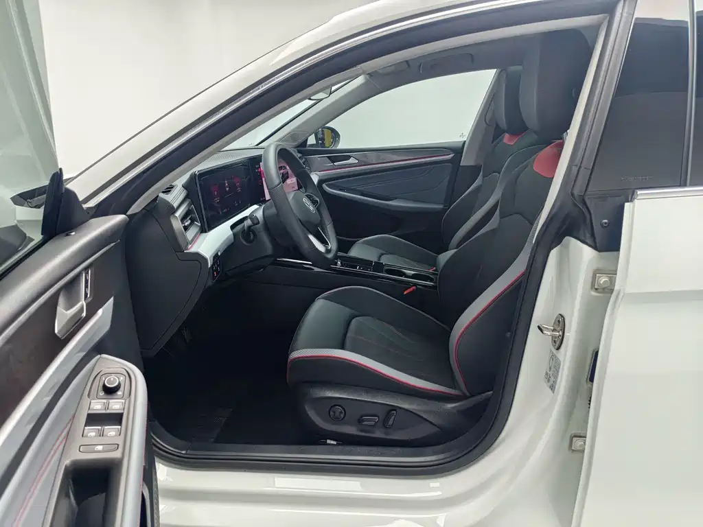Volkswagen Lamando — миниатюра 7