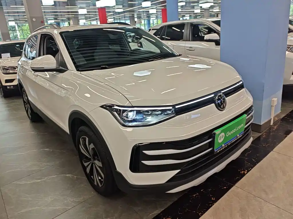 Volkswagen Tharu — миниатюра 4