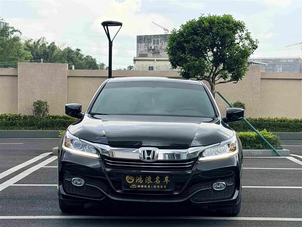 Honda Accord — миниатюра 2