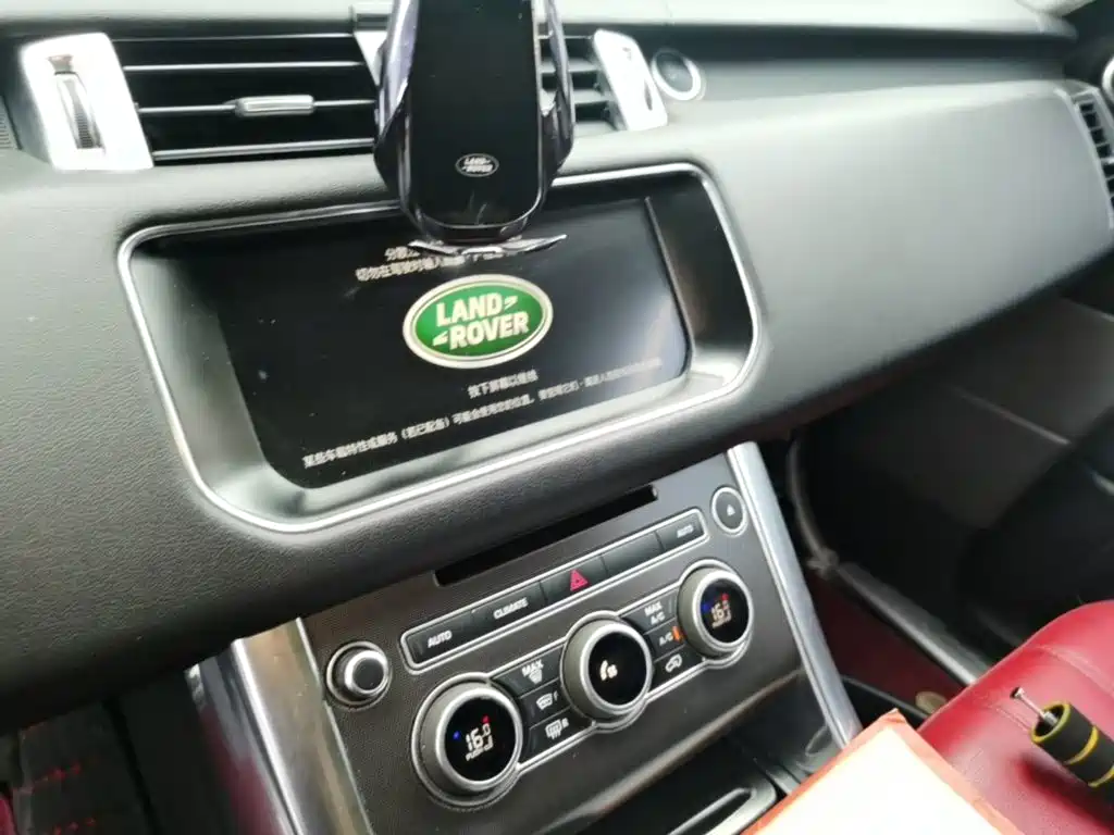 Land Rover Sport — миниатюра 18