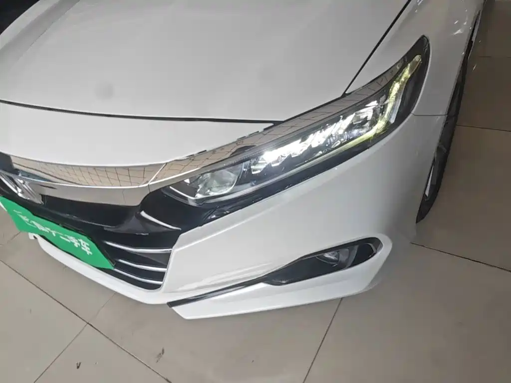 Honda Accord — миниатюра 24