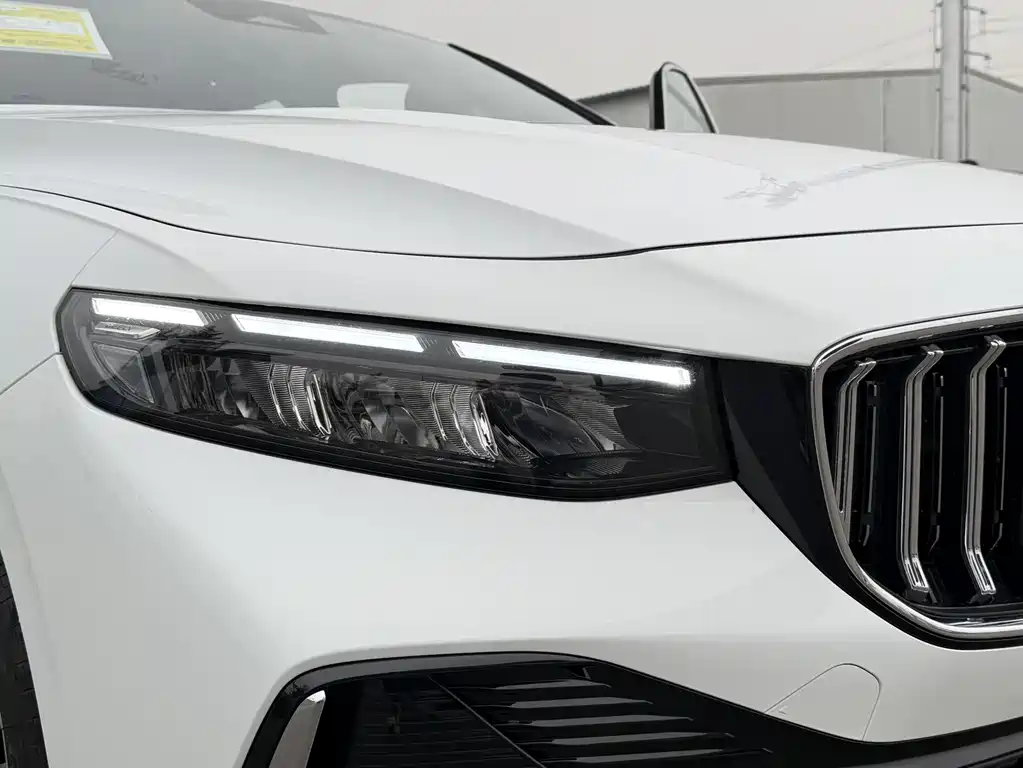 GEELY AUTOMOBILE XINGRUI