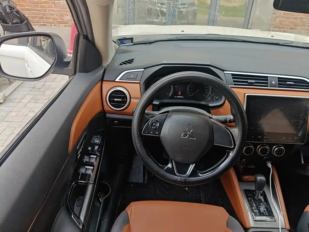 Mitsubishi ASX — миниатюра 6