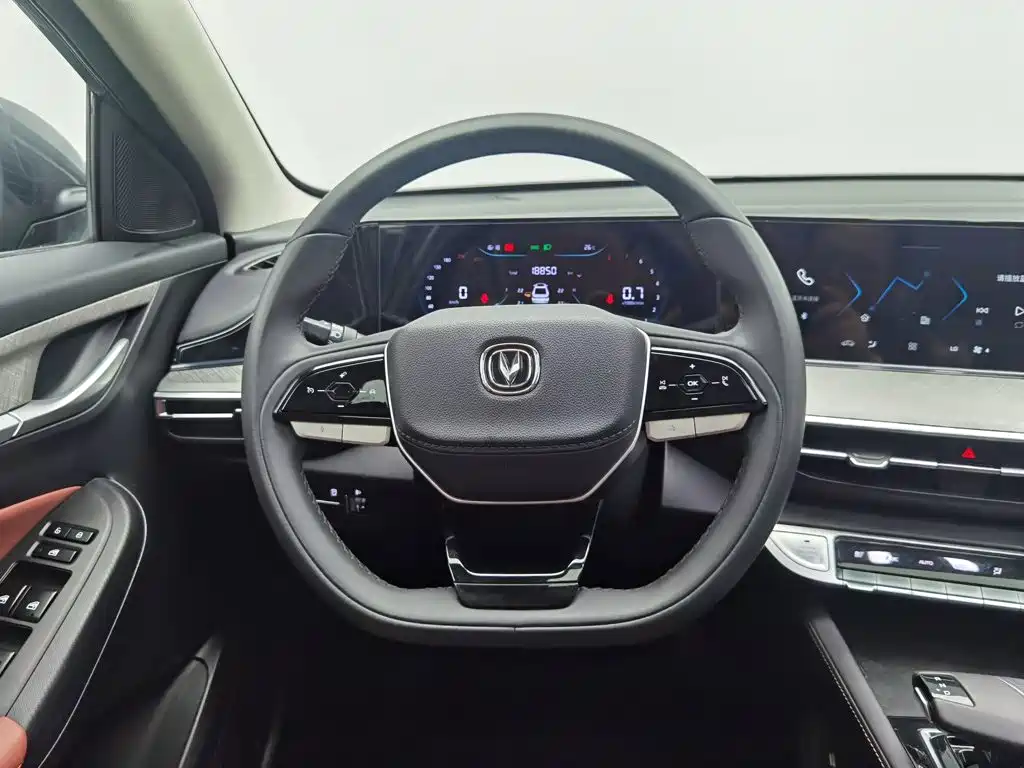 Changan Eado — миниатюра 11