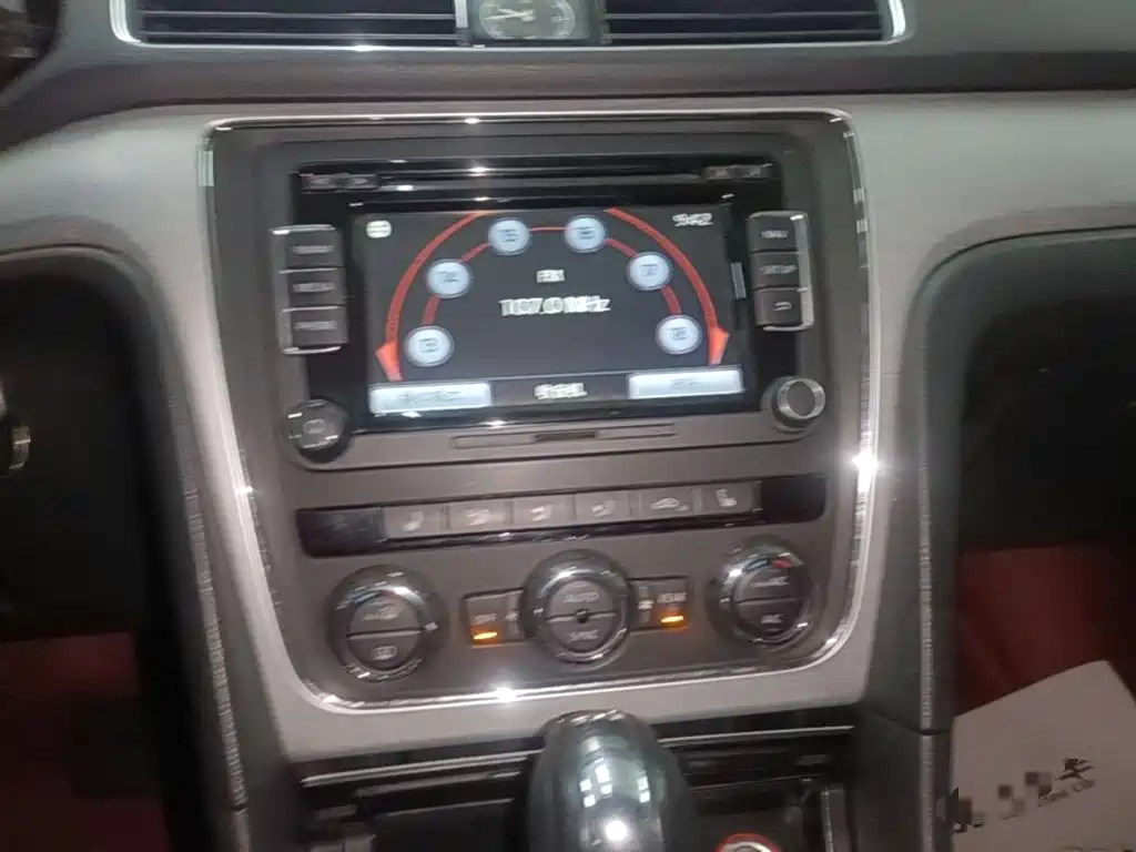 Volkswagen Passat — миниатюра 13