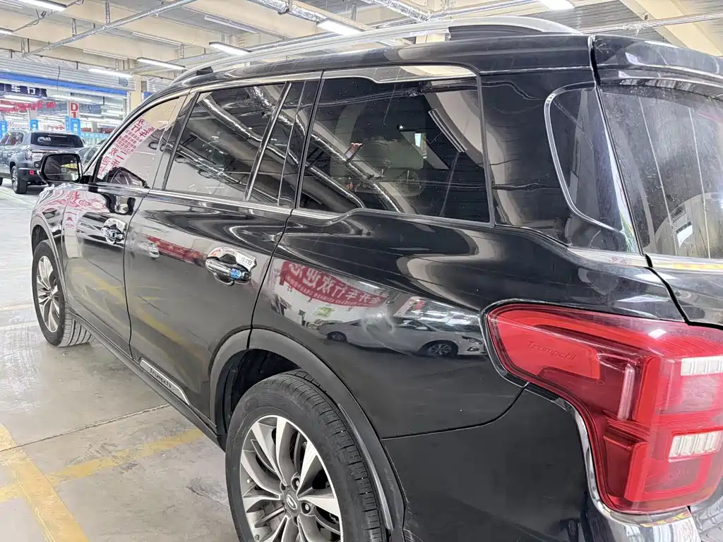 GAC Motor Trumpchi GS8 - фото 20