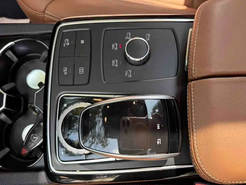 Mercedes-Benz GLS — миниатюра 15