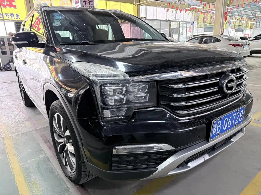 GAC Motor Trumpchi GS8 - фото 3